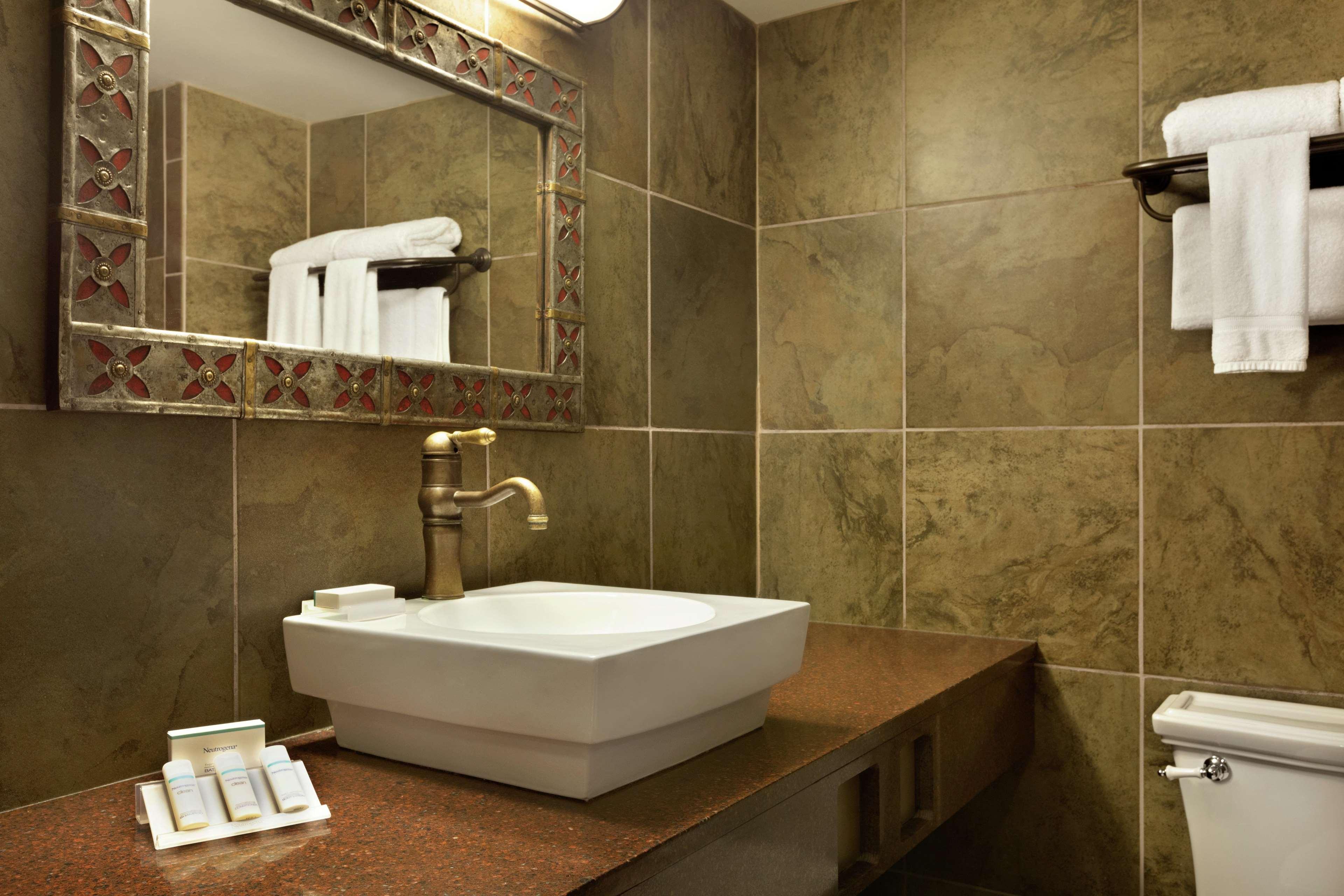Hilton Garden Inn Rochester/Pittsford Bushnell Basin Eksteriør bilde